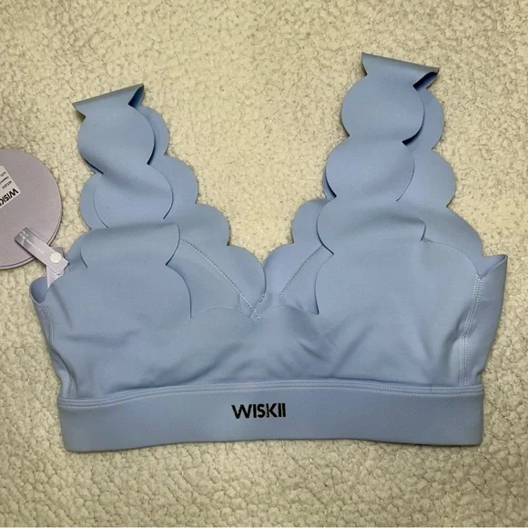WISKII Soufflé Sports Bra M - Heavenly Blue
Brand New With Tags - Picture 5 of 11